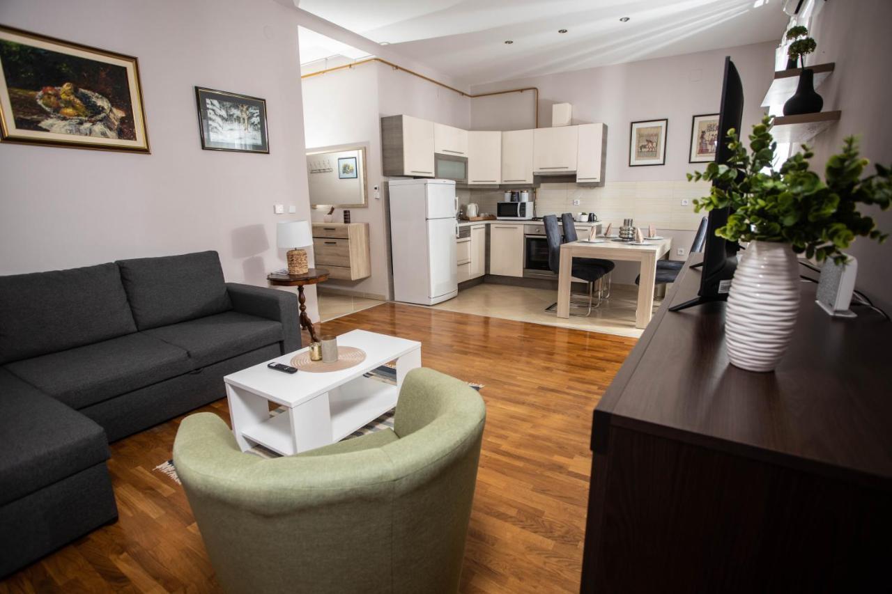 Apartman Gundulic Vinkovci Exterior foto